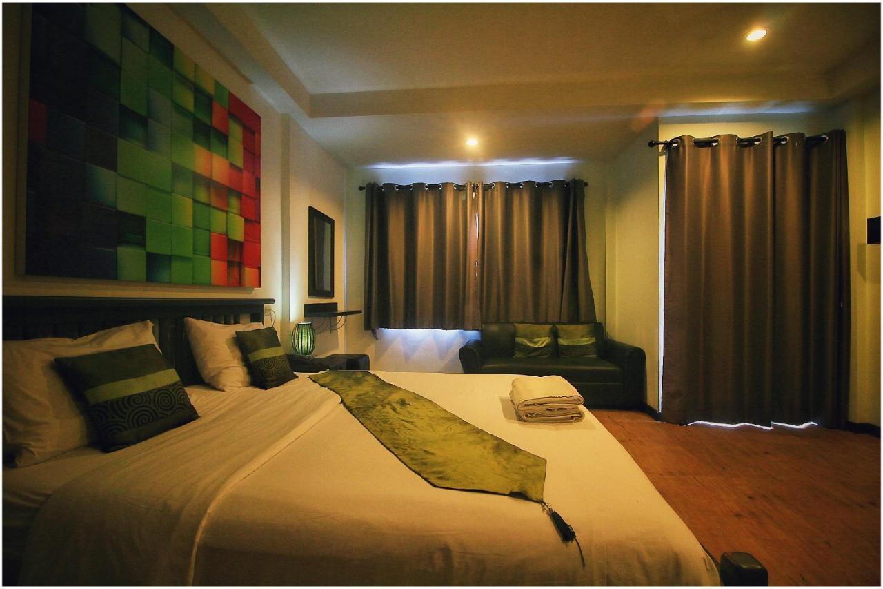 Colora Hotel Patong Phuket Extérieur photo